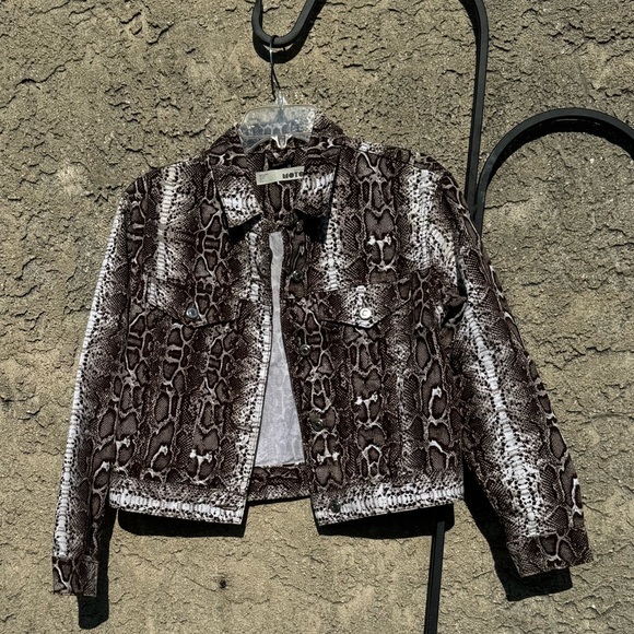 Topshop Moto Snakeskin Print Cropped Denim Jacked Brown and Cream Size 6 - Picture 2 of 5
